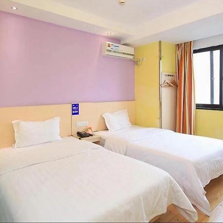 7Days Inn Hangzhou Xiasha Gaosha Subway Station Business Street 외부 사진